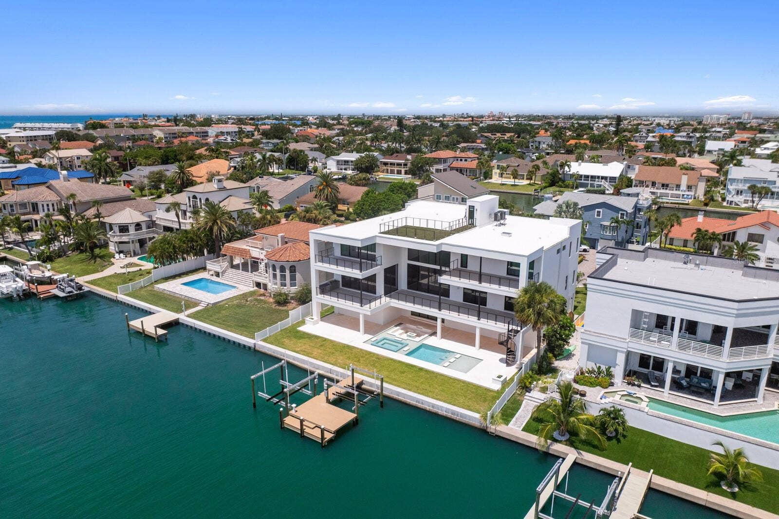 114 SANDS POINT DRIVE, Tierra Verde, FL 33715 114 SANDS POINT DRIVE, Tierra Verde, FL 33715