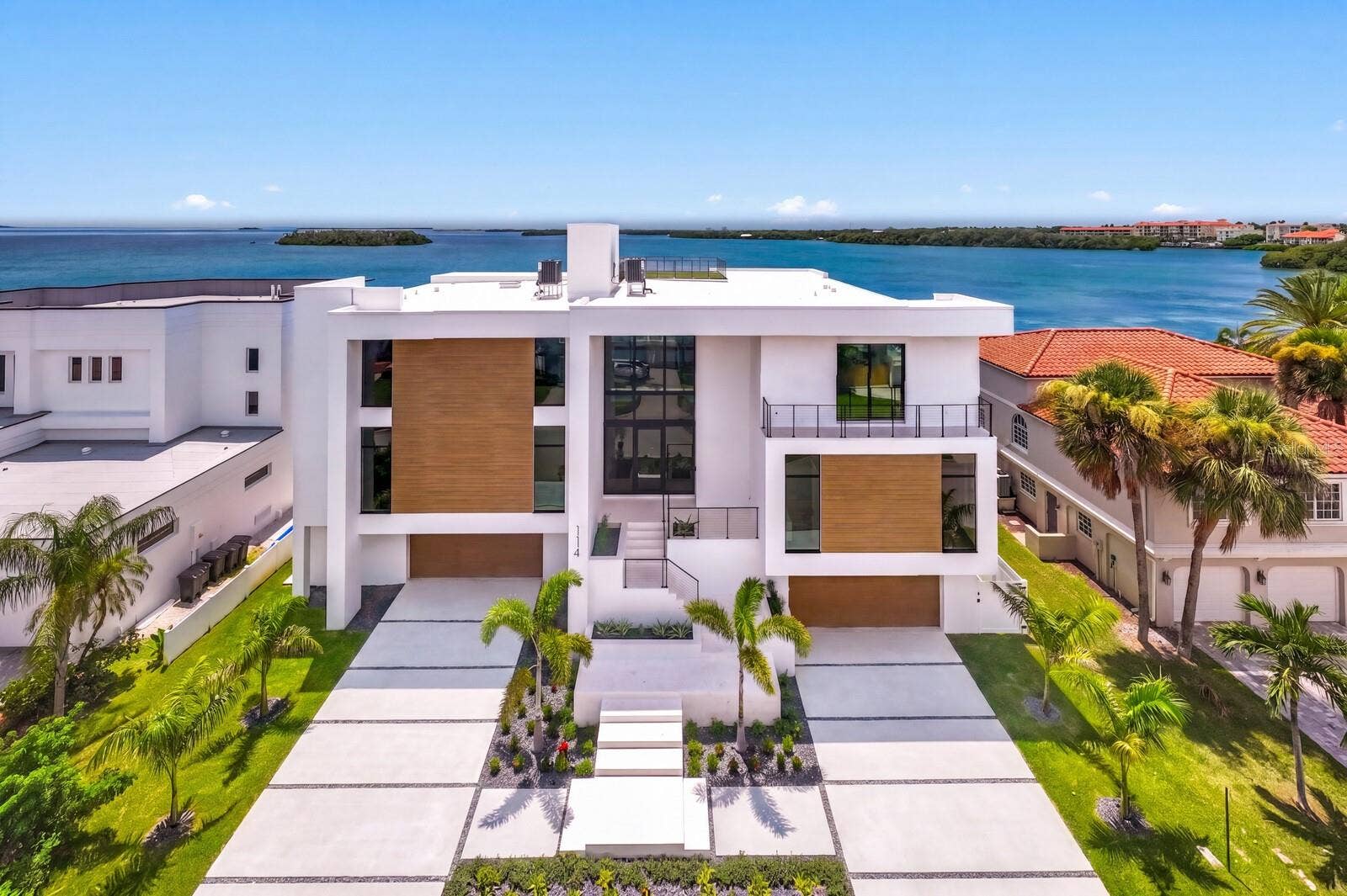 114 SANDS POINT DRIVE, Tierra Verde, FL 33715 114 SANDS POINT DRIVE, Tierra Verde, FL 33715
