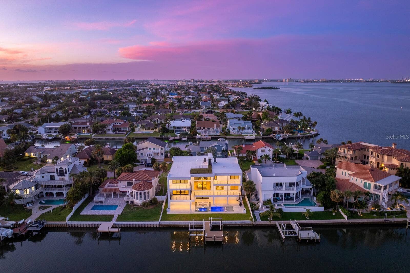 114 SANDS POINT DRIVE, Tierra Verde, FL 33715 114 SANDS POINT DRIVE, Tierra Verde, FL 33715