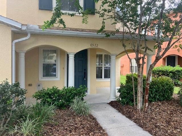 Property photo for 6922 HAWTHORNE TRACE LANE, Riverview, FL