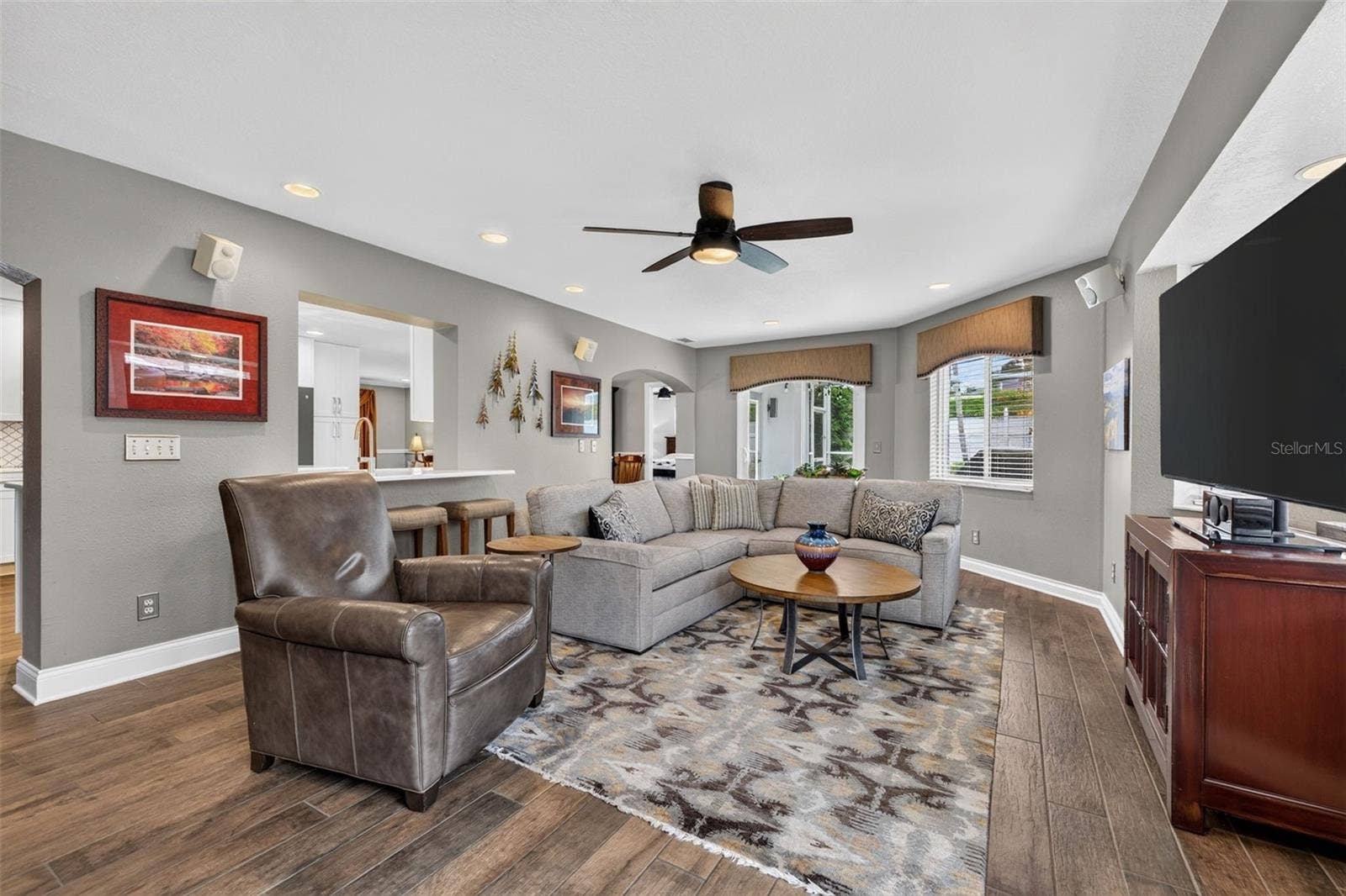 9795 PORTSIDE DRIVE, Seminole, FL 33776 Family Room