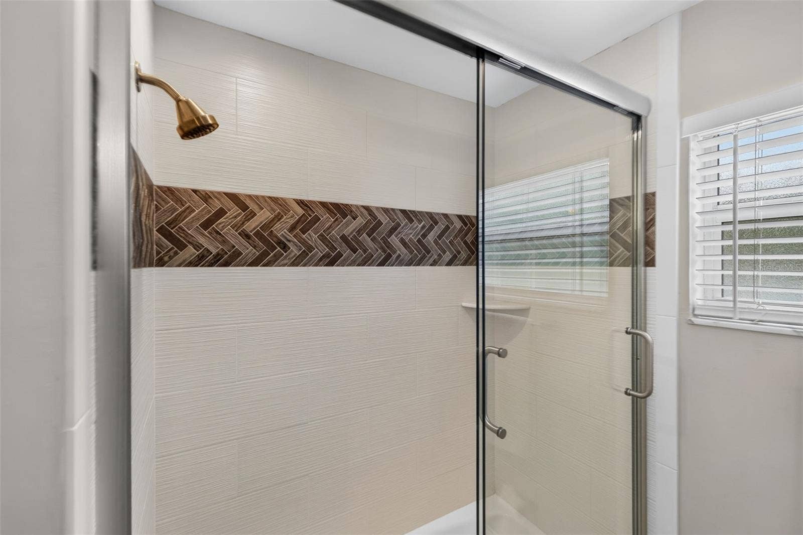 9795 PORTSIDE DRIVE, Seminole, FL 33776 Bathroom #2