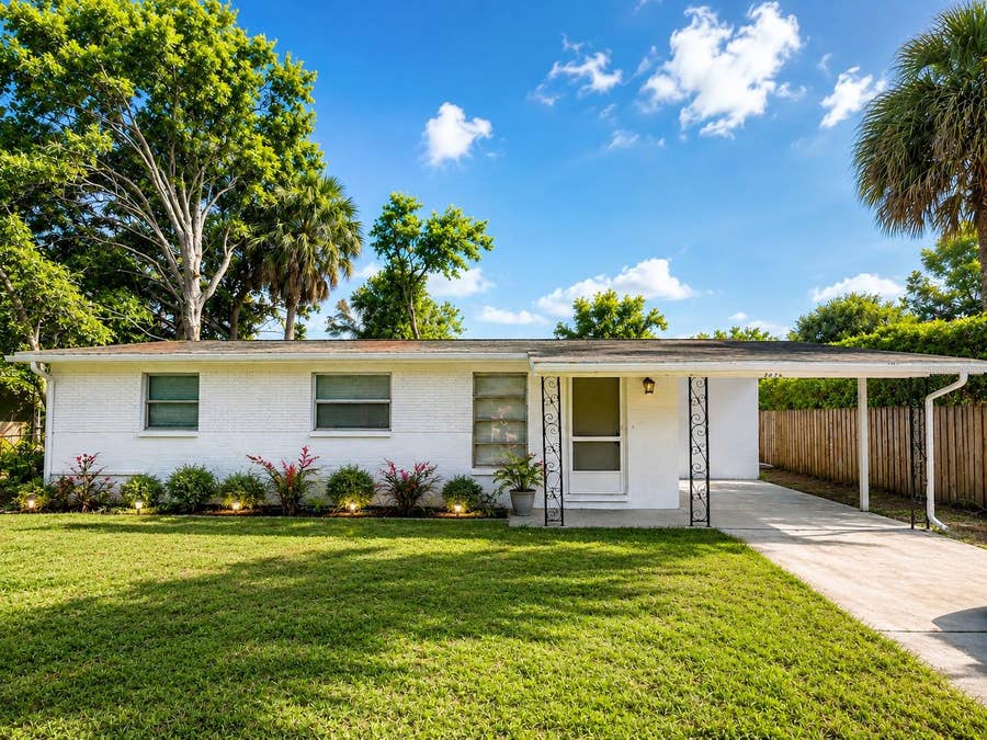Property photo for 2318 E 111TH AVE, Tampa, FL