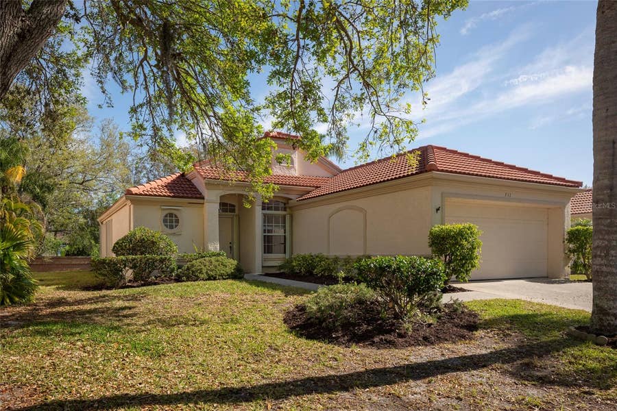 Property photo for 717 LIGHTHOUSE DRIVE, Tarpon Springs, FL
