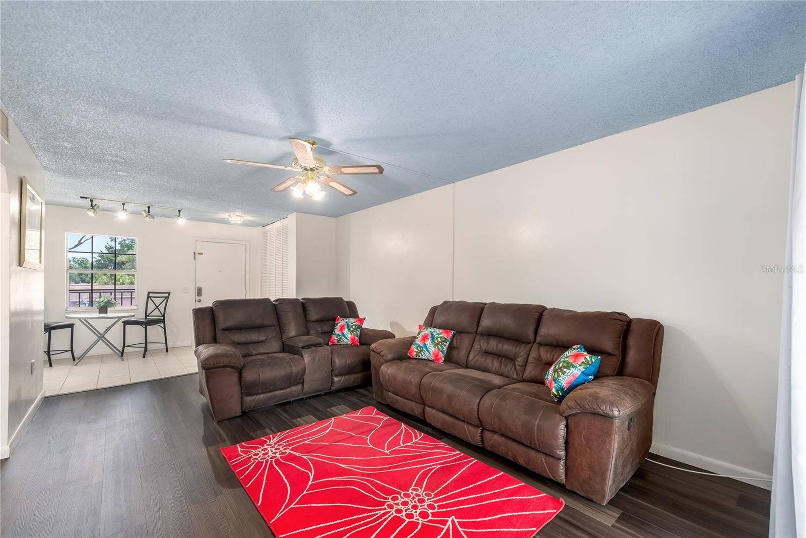 Cozy and open living room