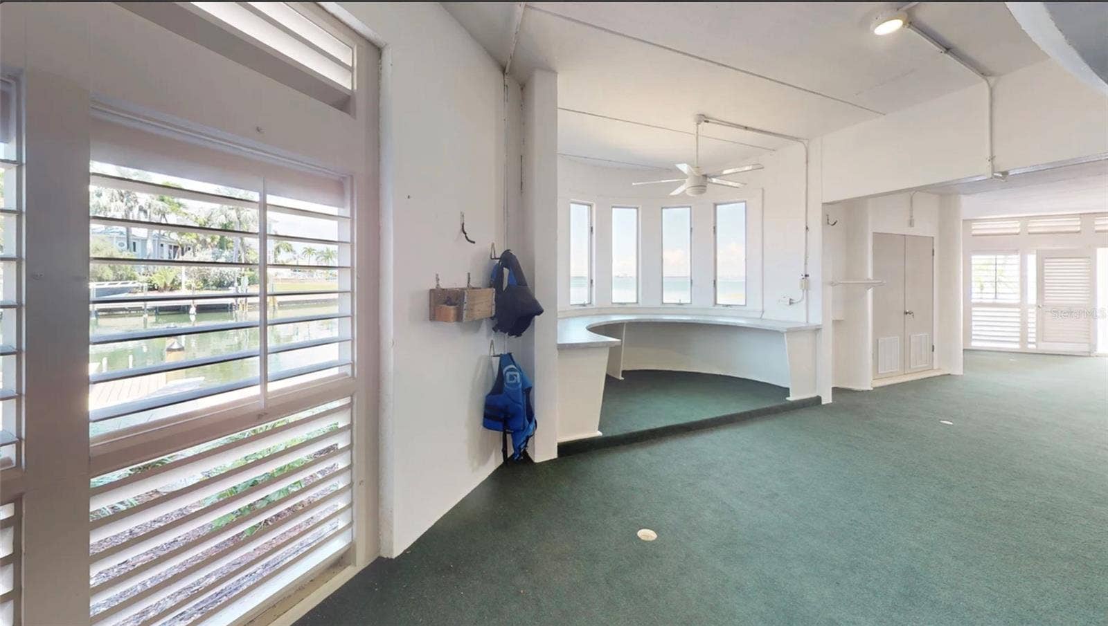 101 9TH STREET E, Tierra Verde, FL 33715 101 9TH STREET E, Tierra Verde, FL 33715