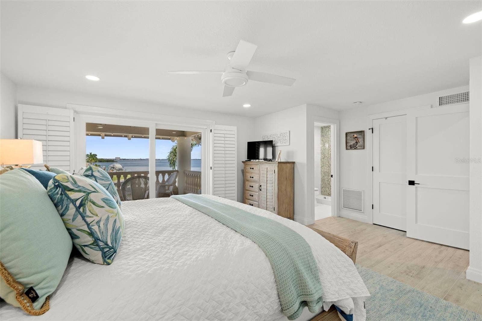 101 9TH STREET E, Tierra Verde, FL 33715 Bedroom Suite 3