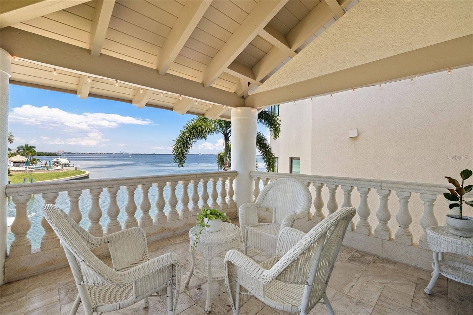 101 9TH STREET E, Tierra Verde, FL 33715 Balcony Suite 3