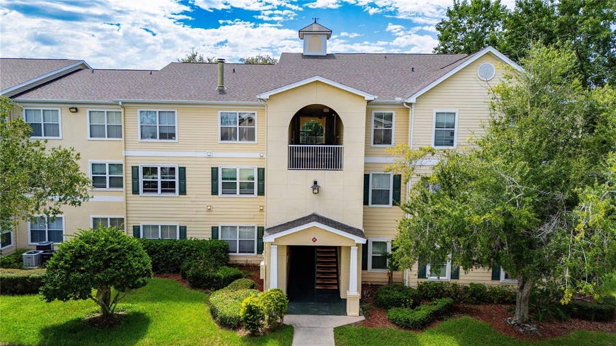 Property photo for 18525 BRIDLE CLUB DRIVE, #18525, Tampa, FL