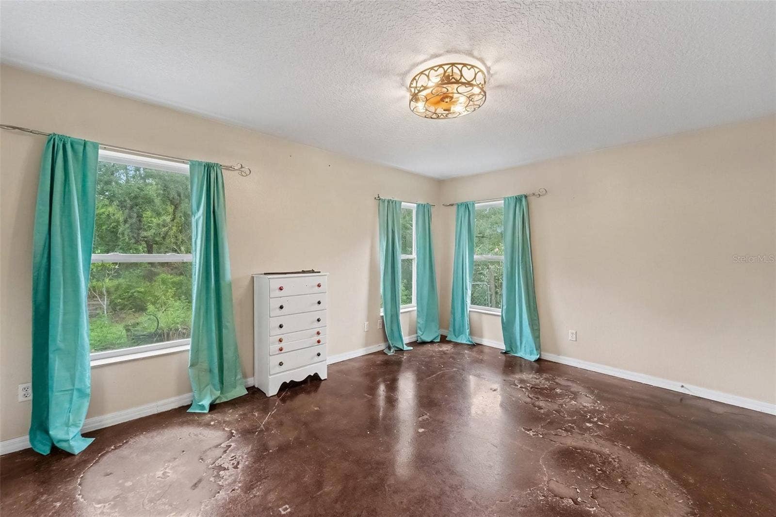 7295 CENTERWOOD AVENUE, Spring Hill, FL 34606 7295 CENTERWOOD AVENUE, Spring Hill, FL 34606