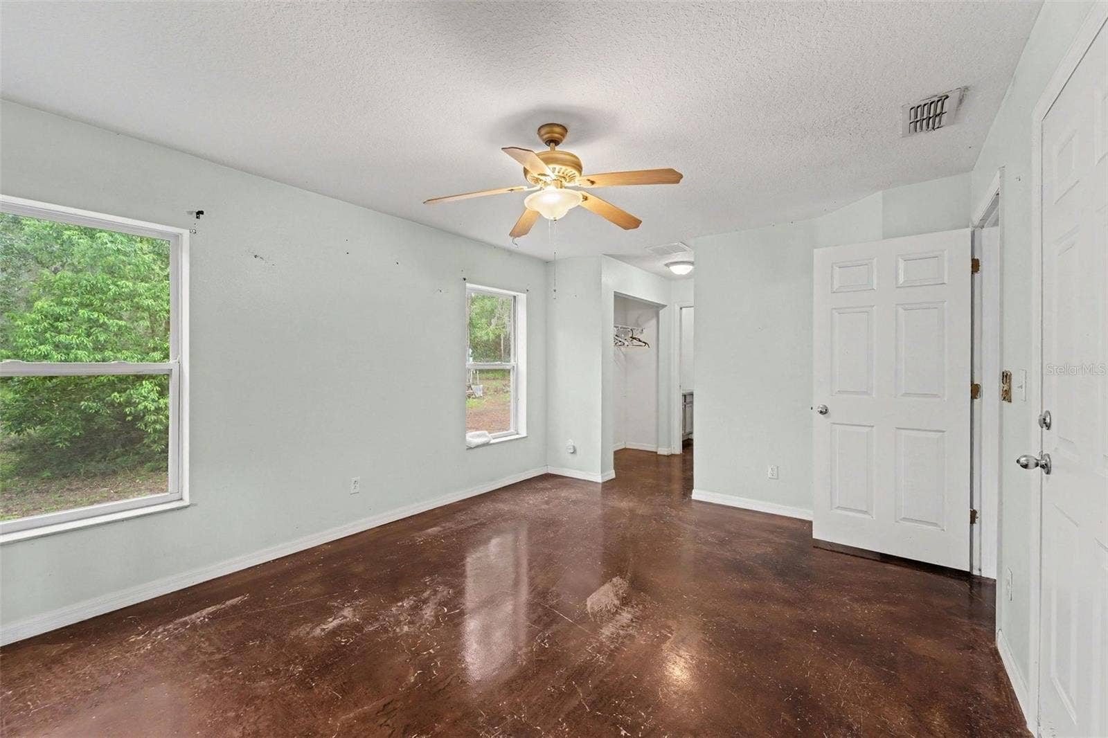 7295 CENTERWOOD AVENUE, Spring Hill, FL 34606 7295 CENTERWOOD AVENUE, Spring Hill, FL 34606