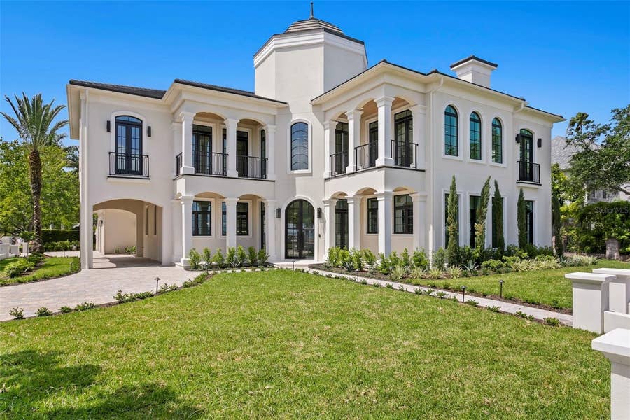 Property photo for 3907 BAYSHORE BOULEVARD, Tampa, FL