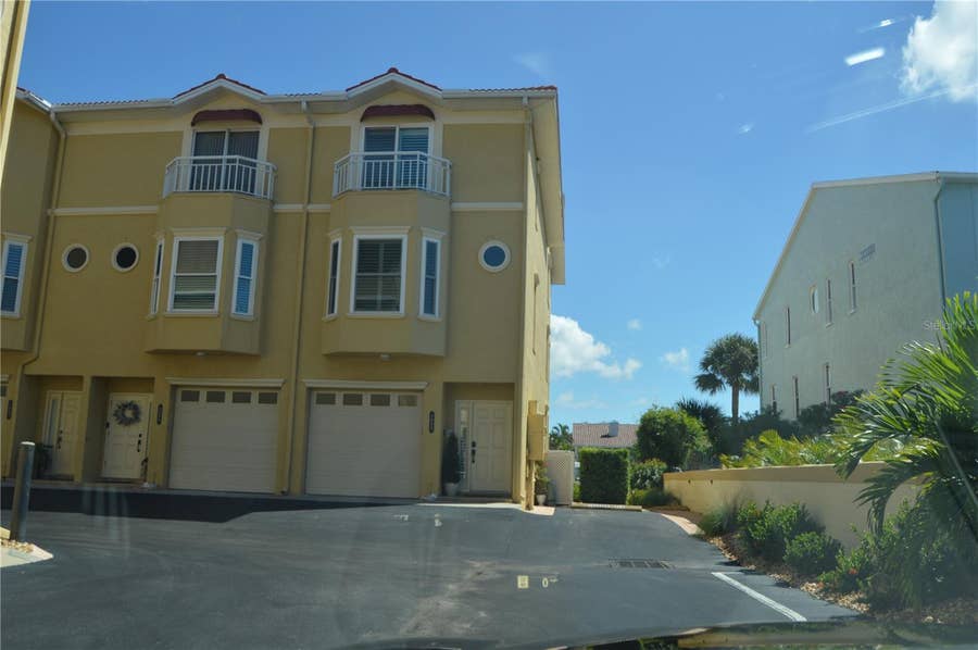 Property photo for 1063 PINELLAS BAYWAY S, St Petersburg, FL