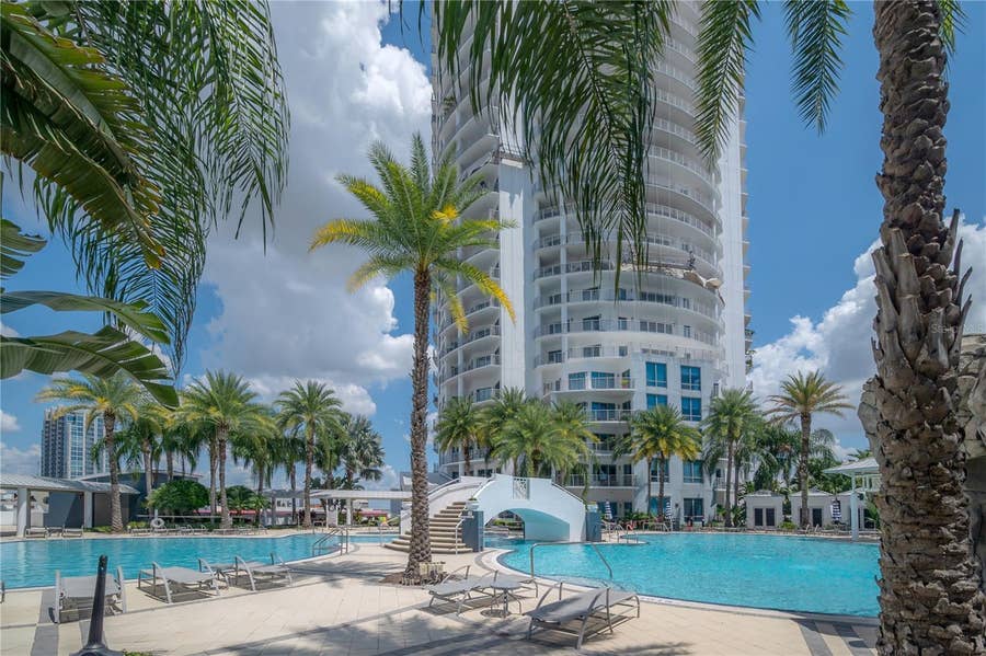 Property photo for 1209 E CUMBERLAND AVENUE, #2702, Tampa, FL