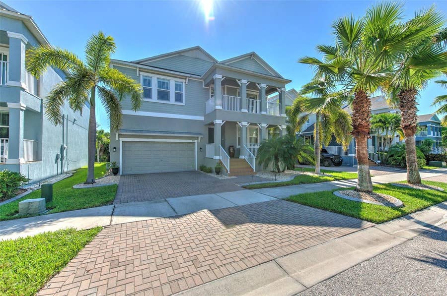 Property photo for 911 SEAGRAPE DRIVE, Ruskin, FL