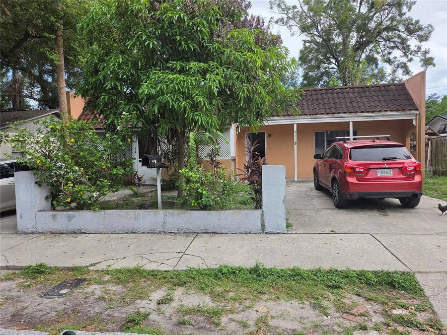 Property photo for 913 E 22ND AVENUE, #A/B, Tampa, FL