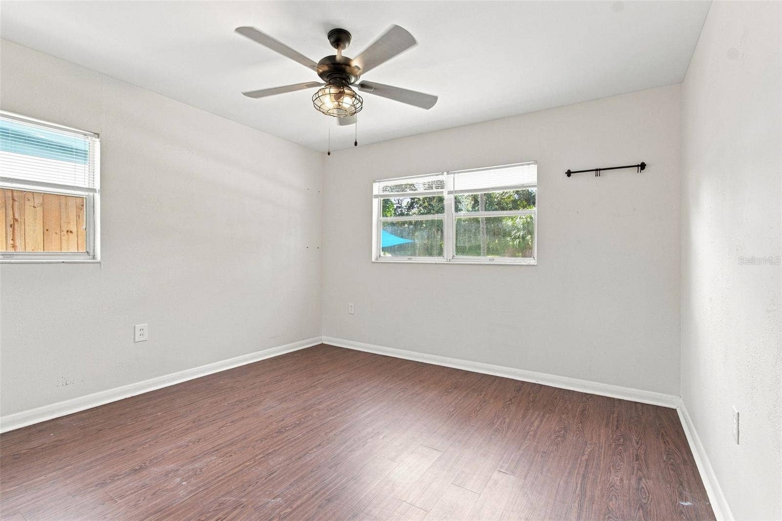 2002 E HAMILTON AVENUE, Tampa, FL 33610