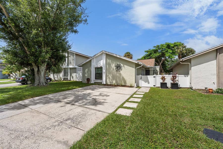 Property photo for 10318 ROSEMOUNT DRIVE, Tampa, FL