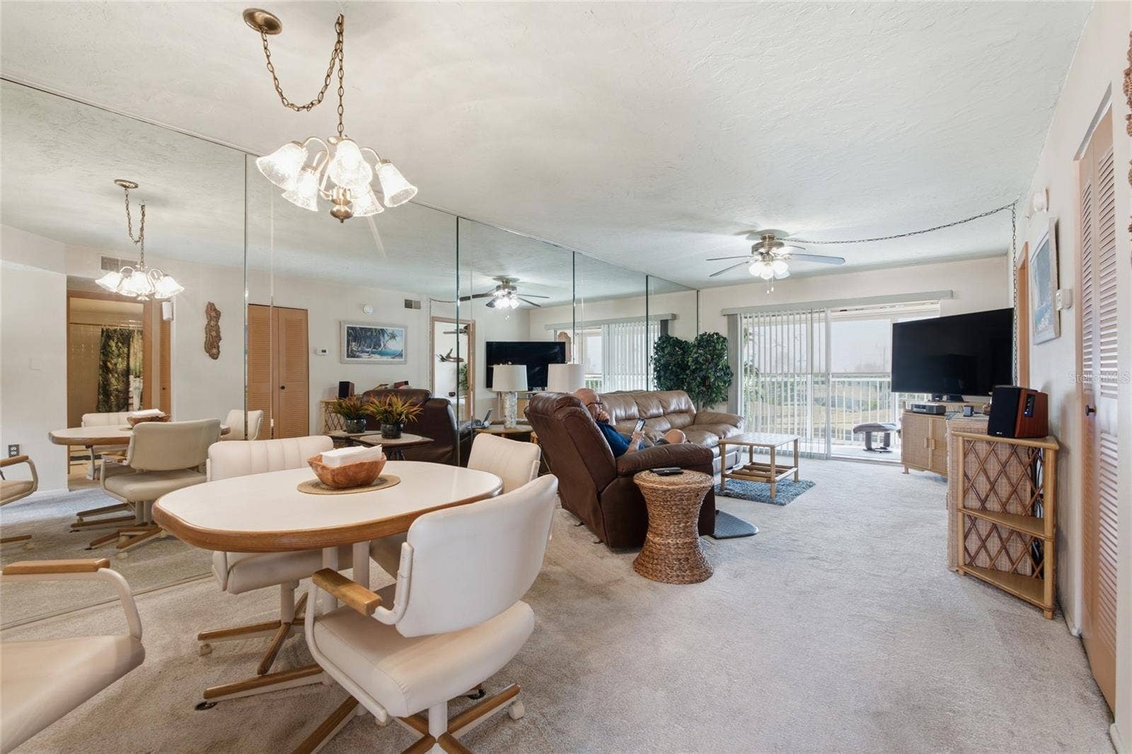 175 116TH AVENUE, #206, Treasure Island, FL 33706 175 116TH AVENUE, #206, Treasure Island, FL 33706