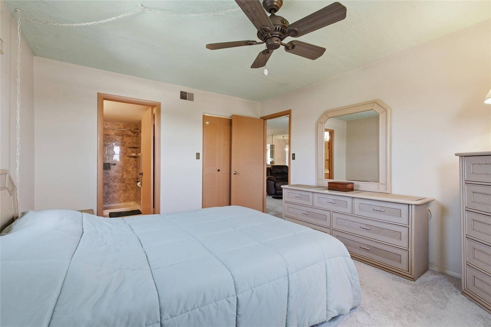 175 116TH AVENUE, #206, Treasure Island, FL 33706 175 116TH AVENUE, #206, Treasure Island, FL 33706