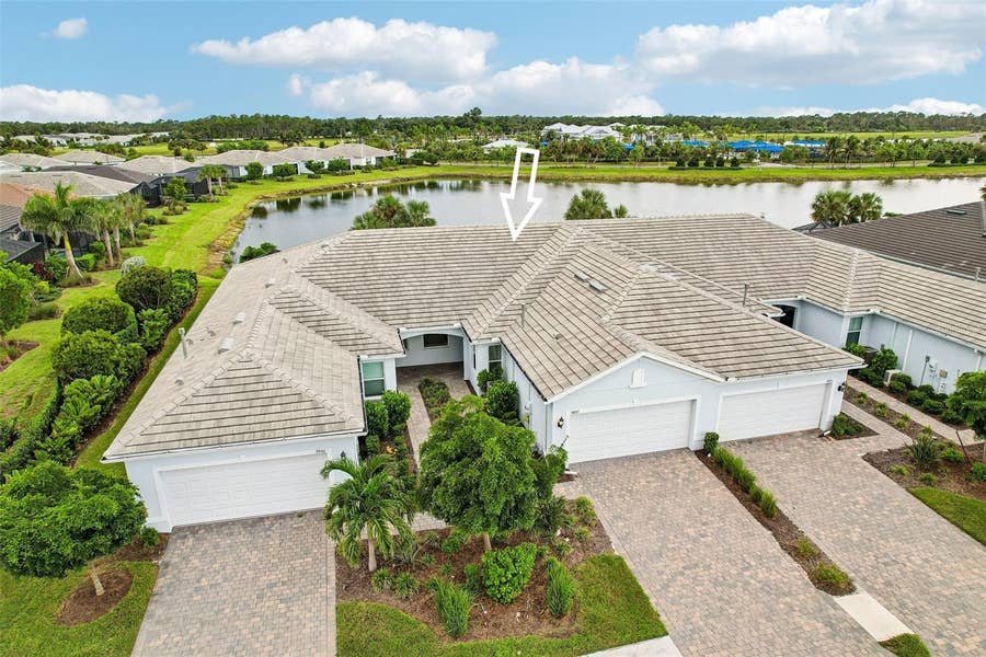 Property photo for 9897 BRIGHT WATER DRIVE, Englewood, FL