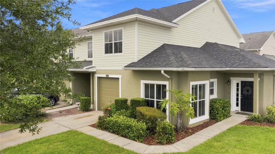 Property photo for 7912 DOWN ROYAL ROAD, Tampa, FL