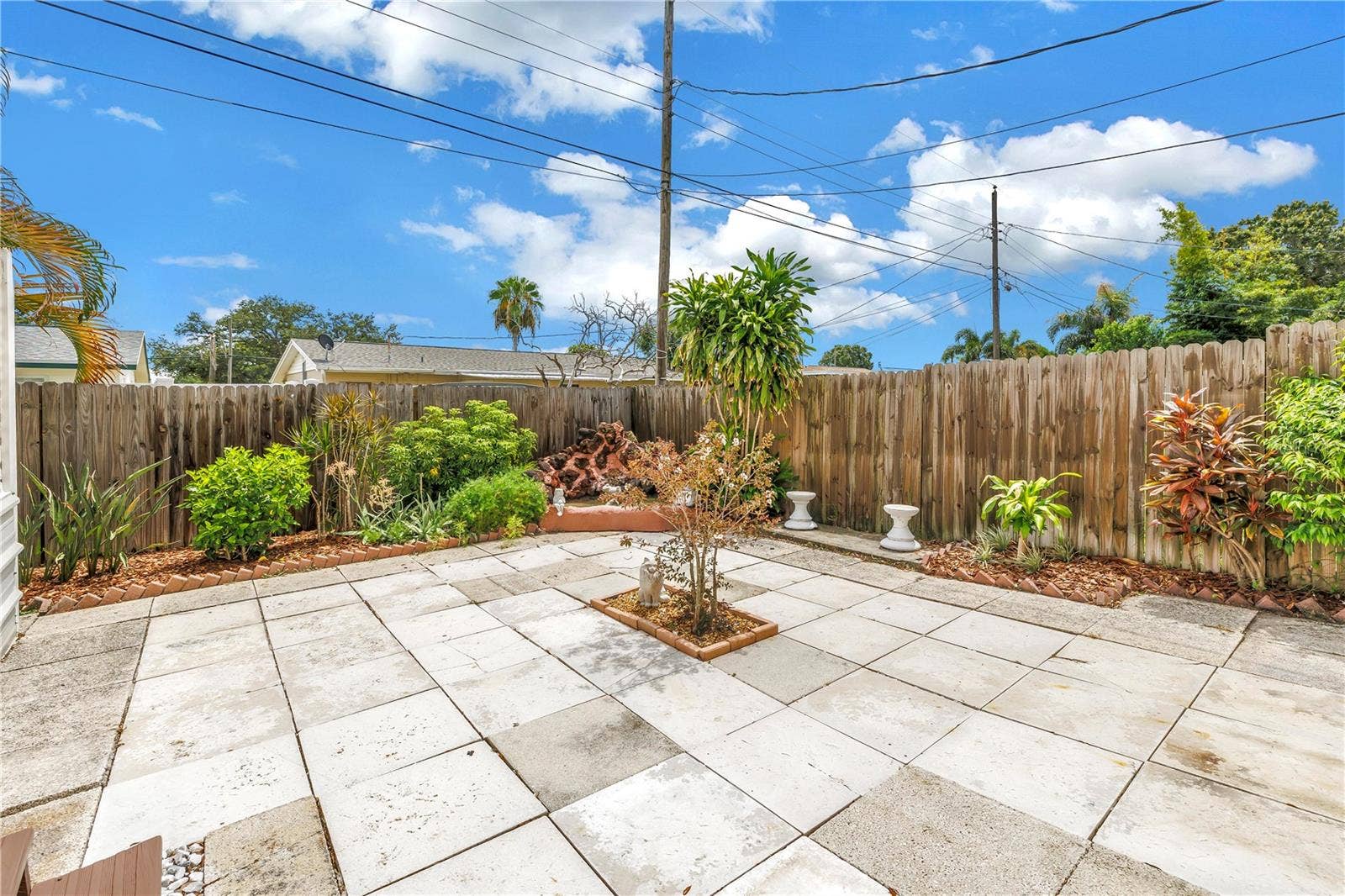 7999 RIDGE ROAD, Seminole, FL 33772 7999 RIDGE ROAD, Seminole, FL 33772
