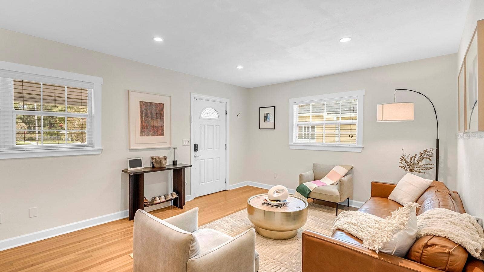 1819 LAKE SUE DRIVE, Orlando, FL 32803 1819 LAKE SUE DRIVE, Orlando, FL 32803