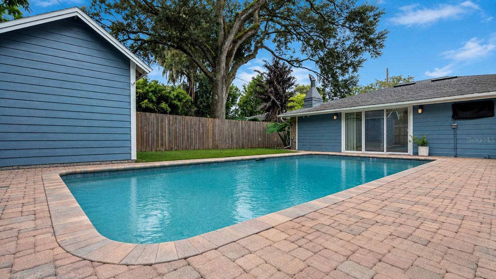 1819 LAKE SUE DRIVE, Orlando, FL 32803 1819 LAKE SUE DRIVE, Orlando, FL 32803