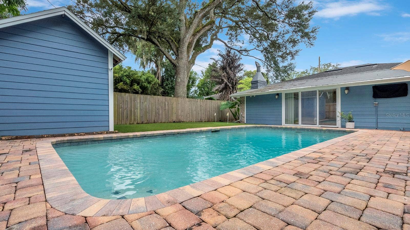 1819 LAKE SUE DRIVE, Orlando, FL 32803 1819 LAKE SUE DRIVE, Orlando, FL 32803