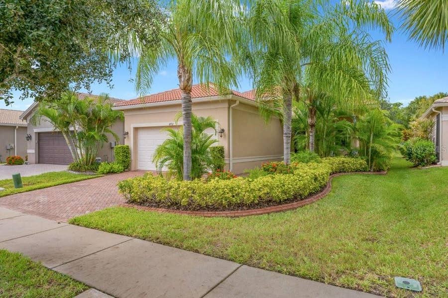 Property photo for 4952 SANDY GLEN WAY, Wimauma, FL