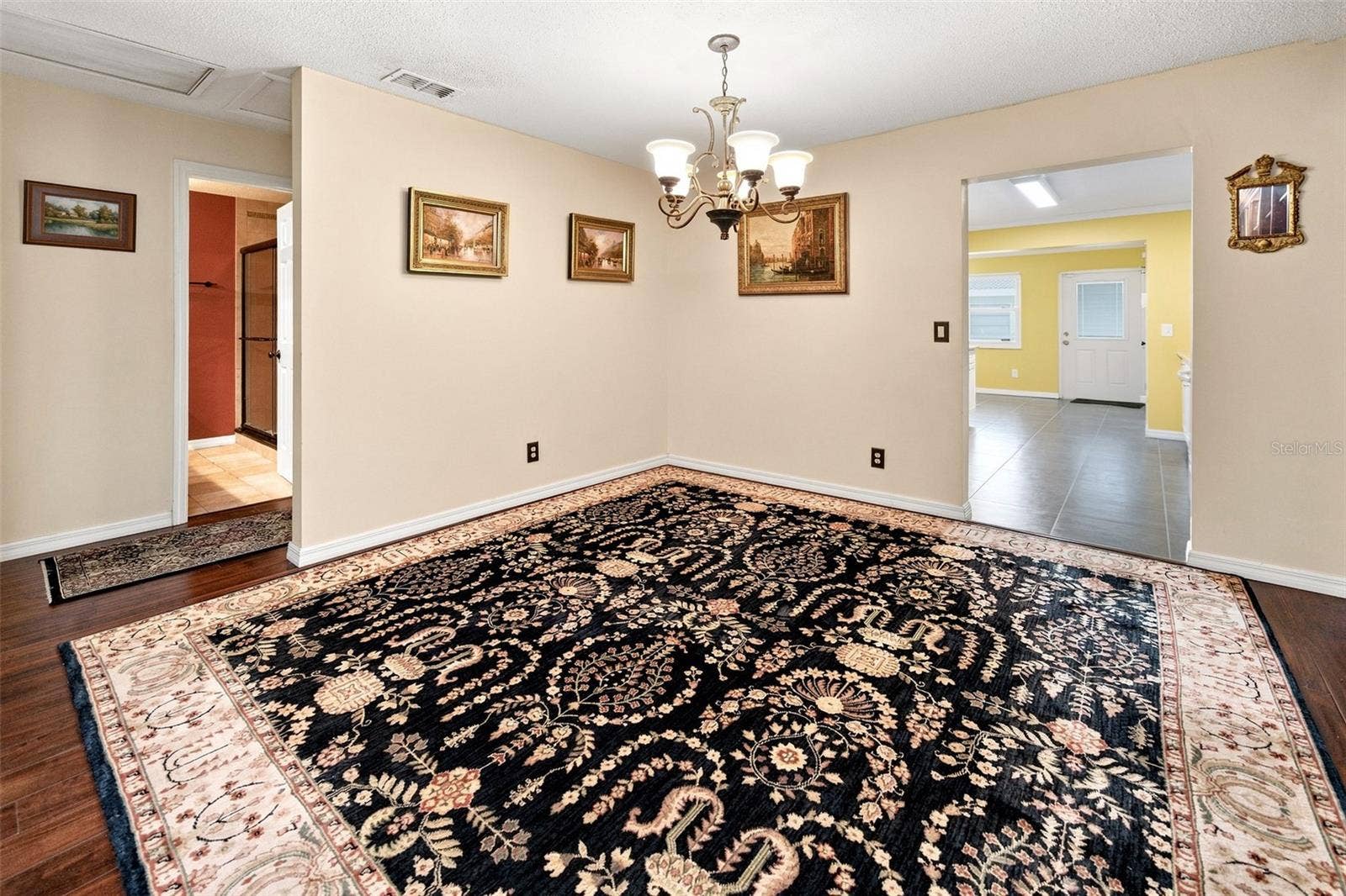 11200 102ND AVENUE, #15, Seminole, FL 33778 Living Room