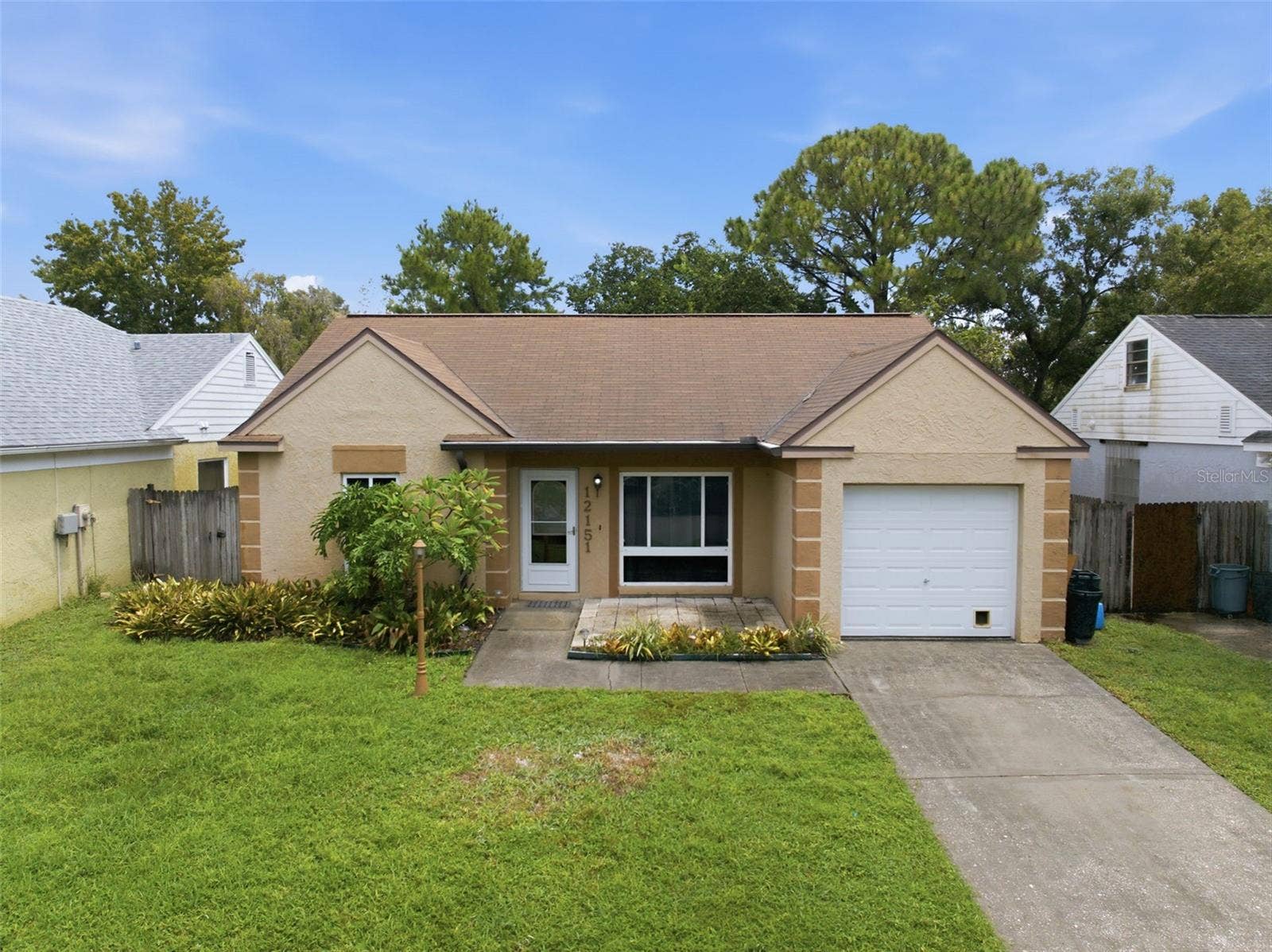 12151 76TH STREET, Largo, FL 33773 12151 76TH STREET, Largo, FL 33773
