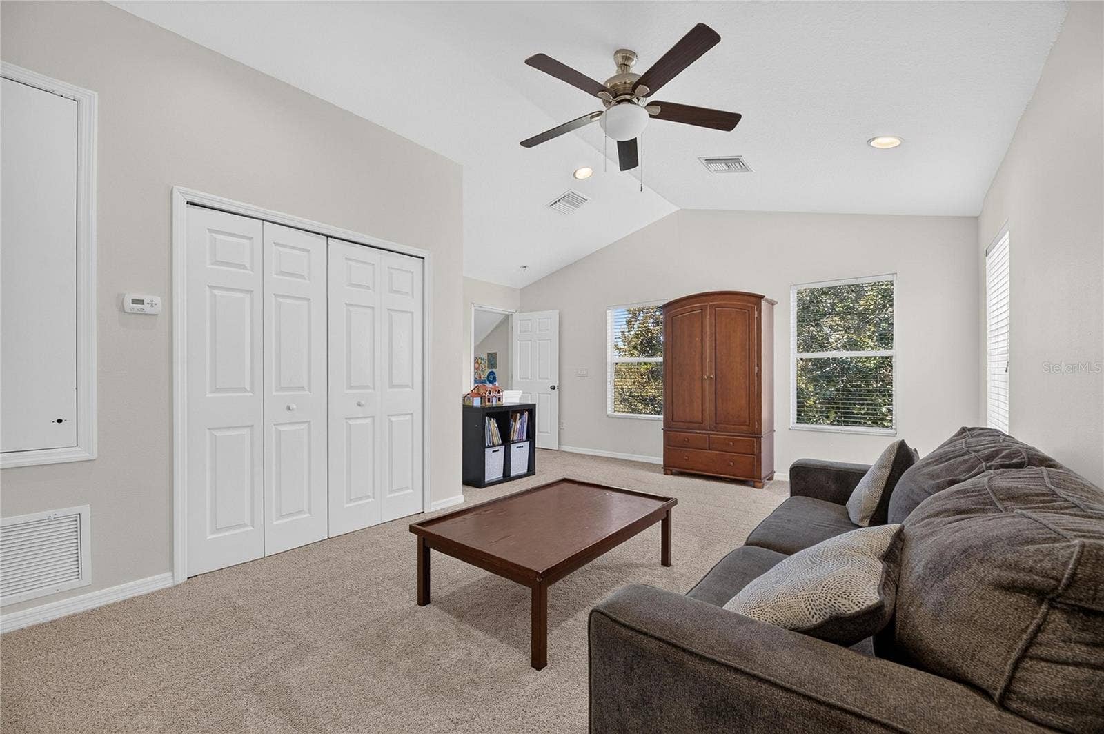 1438 EMERALD HILL WAY, Valrico, FL 33594 1438 EMERALD HILL WAY, Valrico, FL 33594