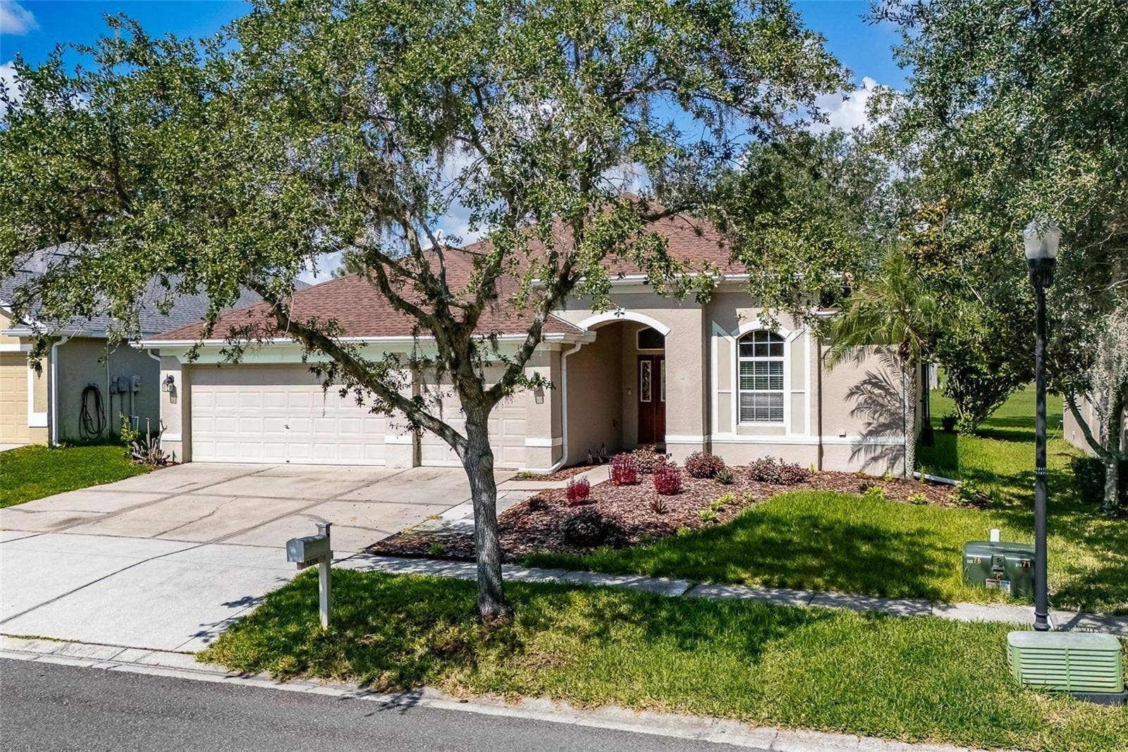 1438 EMERALD HILL WAY, Valrico, FL 33594 1438 EMERALD HILL WAY, Valrico, FL 33594
