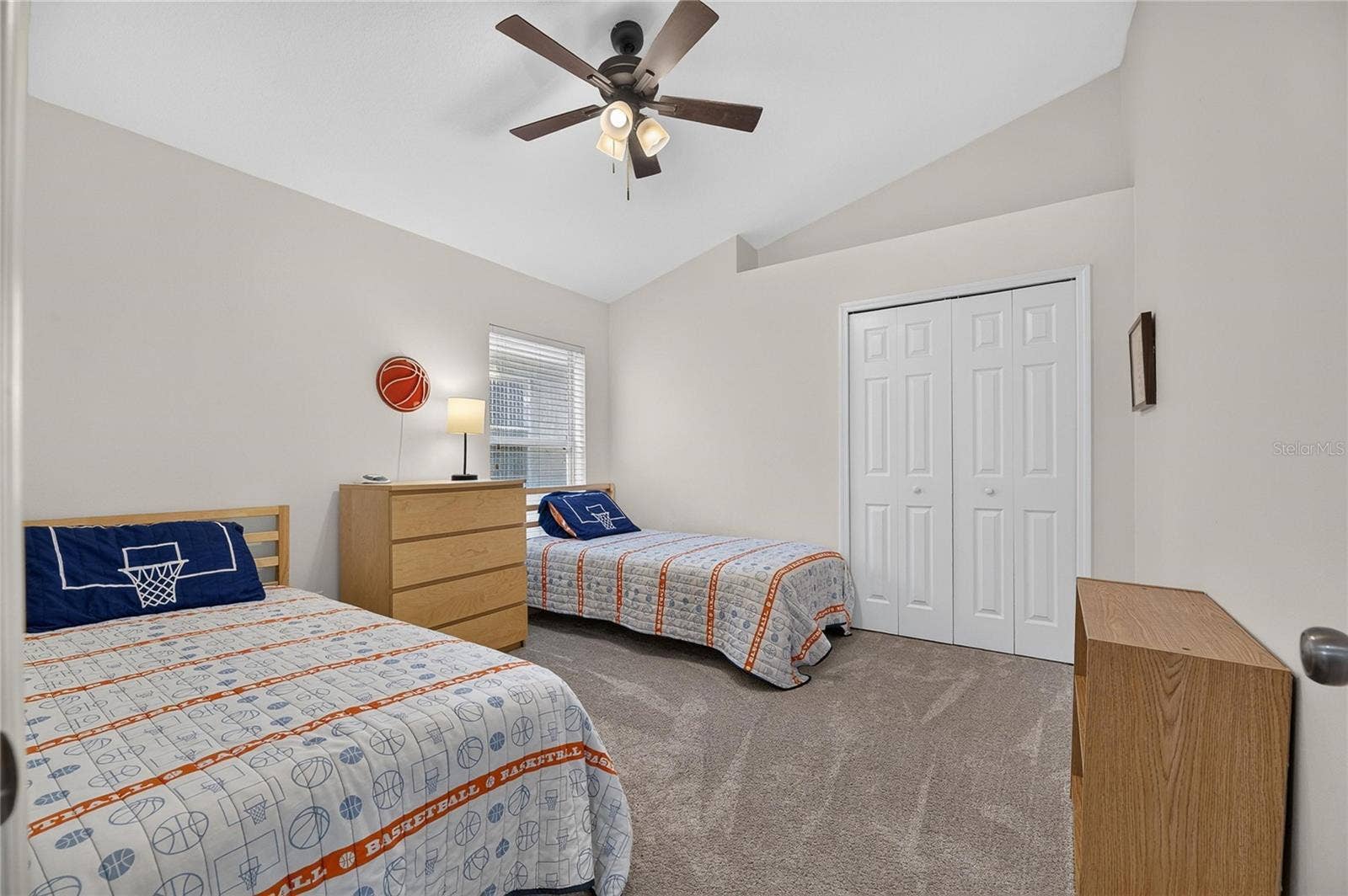 1438 EMERALD HILL WAY, Valrico, FL 33594 1438 EMERALD HILL WAY, Valrico, FL 33594