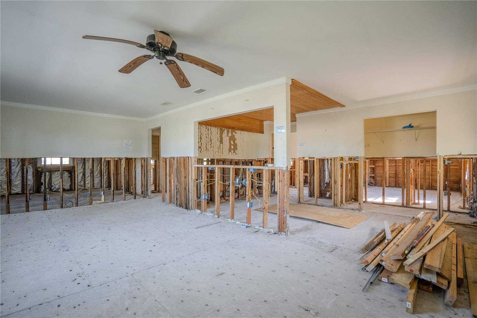 500 78TH AVENUE, St Pete Beach, FL 33706 500 78TH AVENUE, St Pete Beach, FL 33706
