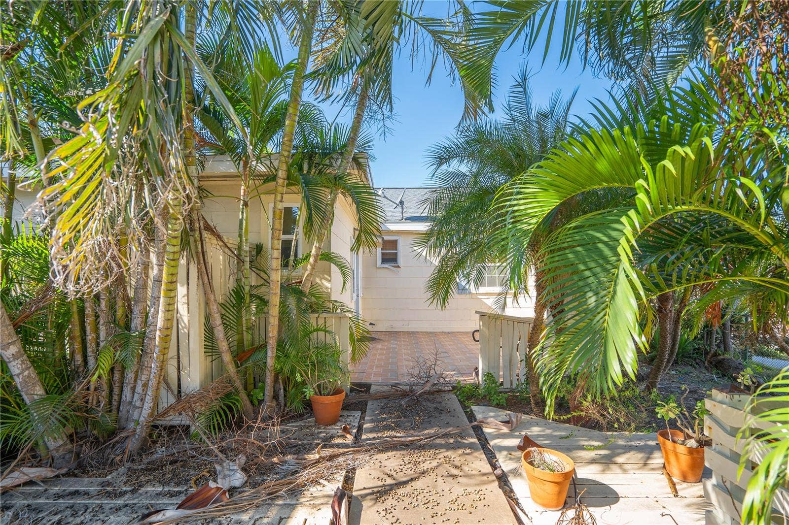 500 78TH AVENUE, St Pete Beach, FL 33706 500 78TH AVENUE, St Pete Beach, FL 33706