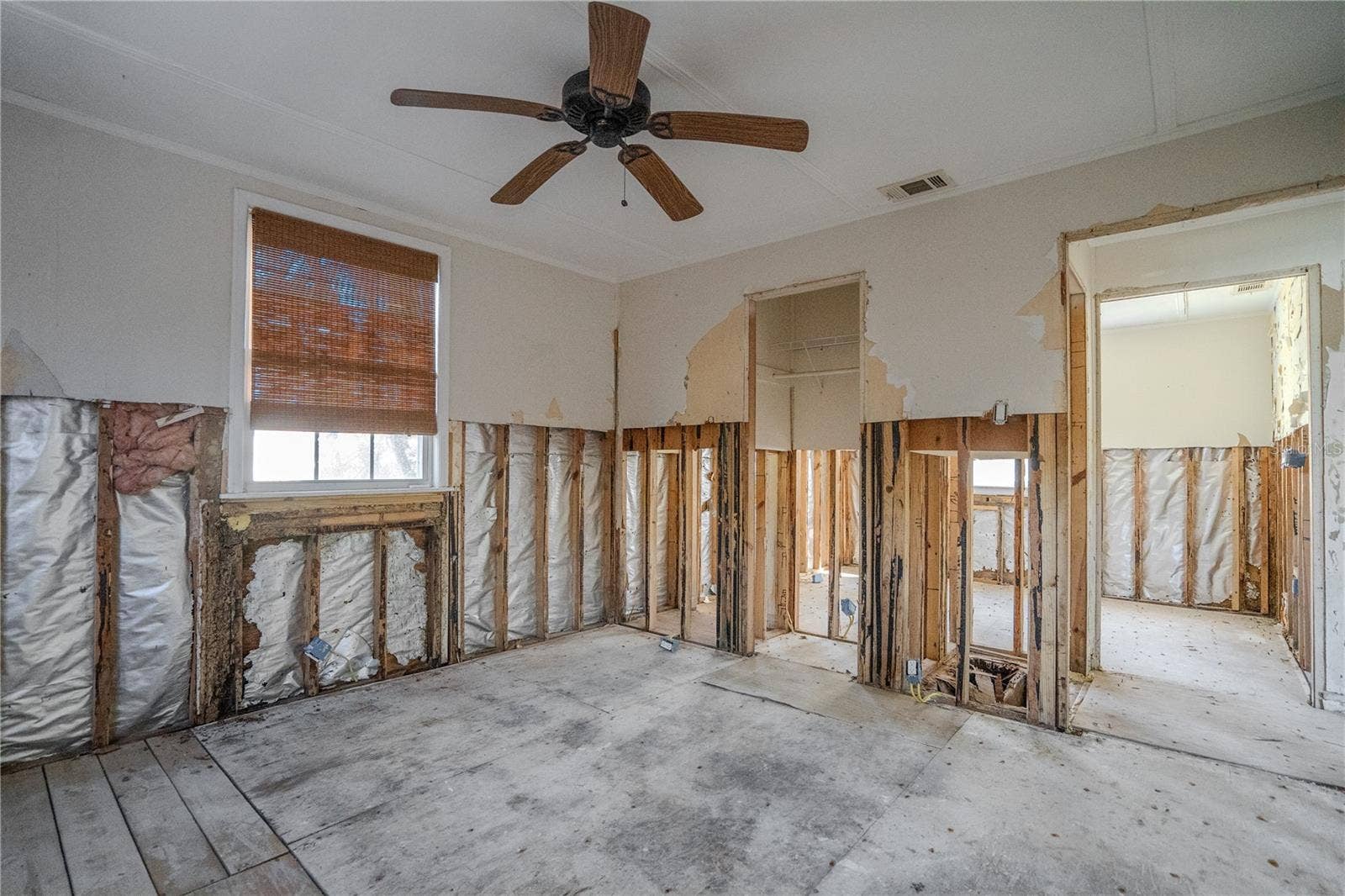 500 78TH AVENUE, St Pete Beach, FL 33706 500 78TH AVENUE, St Pete Beach, FL 33706