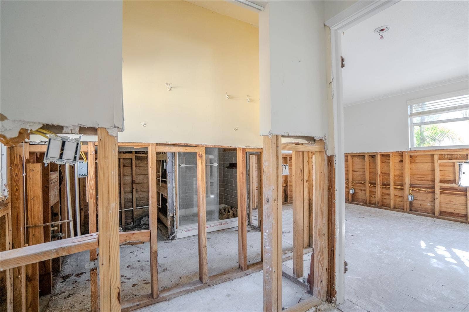 500 78TH AVENUE, St Pete Beach, FL 33706 500 78TH AVENUE, St Pete Beach, FL 33706