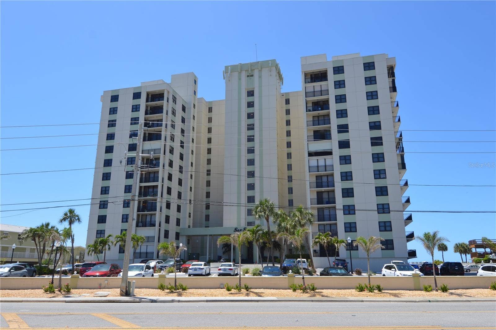 3820 GULF BOULEVARD, #1205, St Pete Beach, FL 33706 3820 GULF BOULEVARD, #1205, St Pete Beach, FL 33706