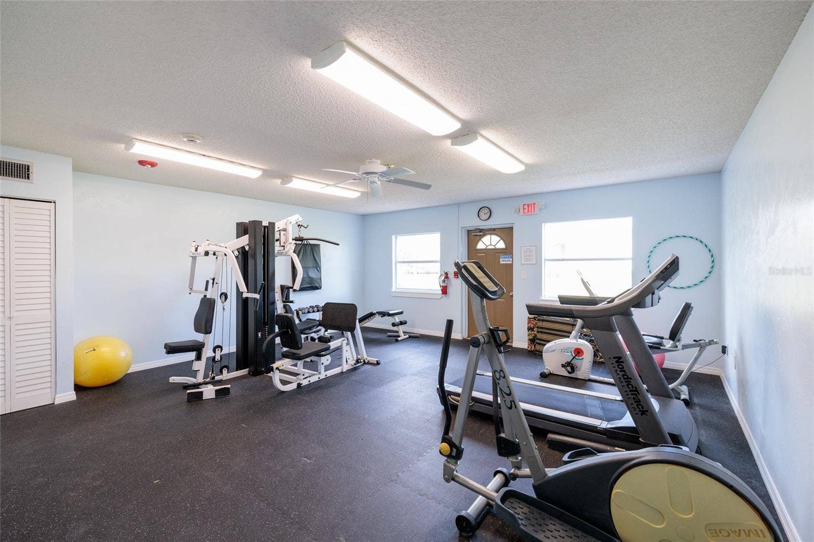 4595 CHANCELLOR STREET NE, #114, St Petersburg, FL 33703 4595 CHANCELLOR STREET NE, #114, St Petersburg, FL 33703