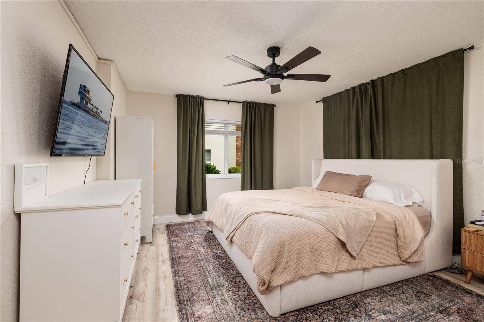 4595 CHANCELLOR STREET NE, #114, St Petersburg, FL 33703 4595 CHANCELLOR STREET NE, #114, St Petersburg, FL 33703