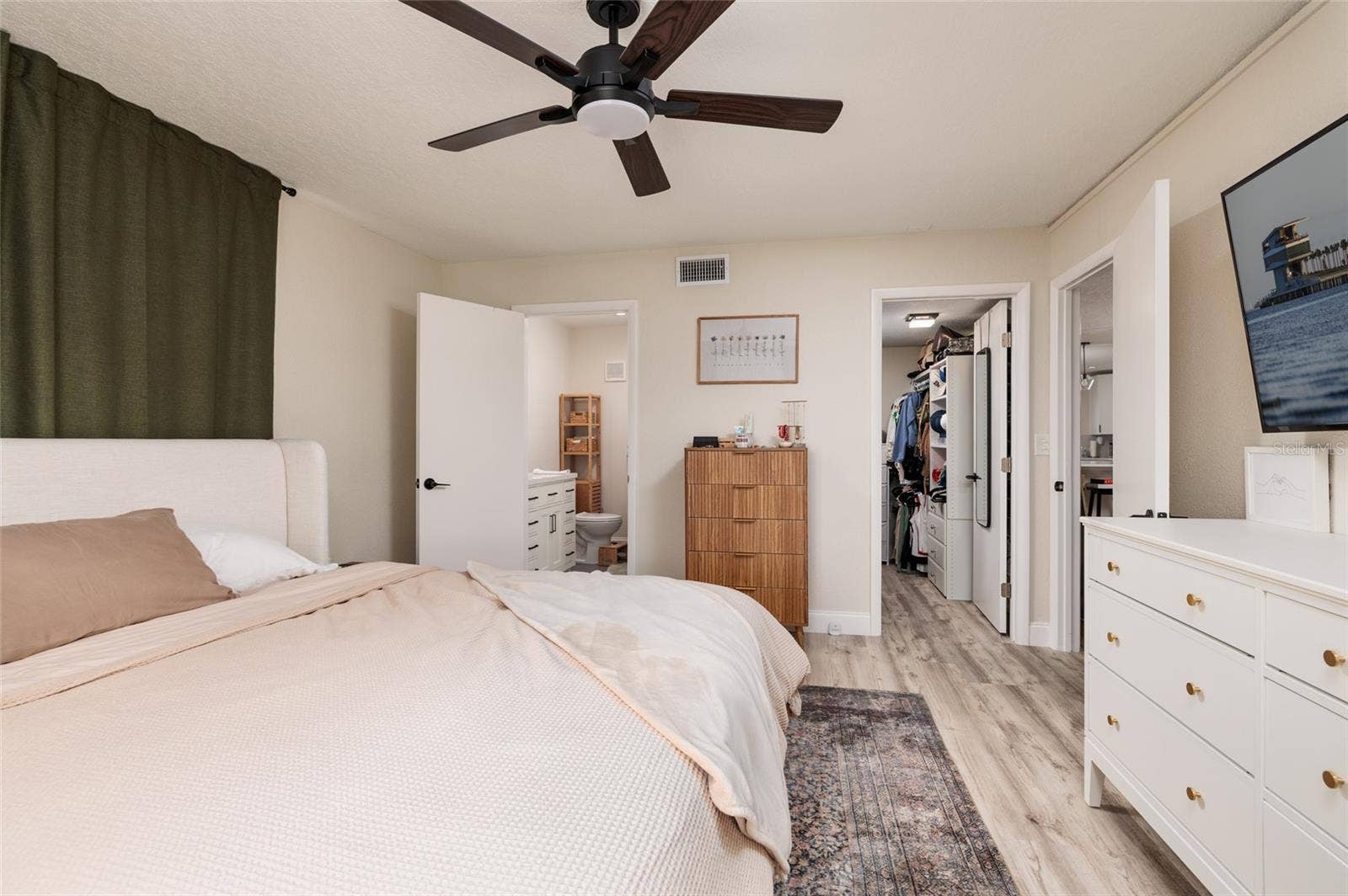 4595 CHANCELLOR STREET NE, #114, St Petersburg, FL 33703 4595 CHANCELLOR STREET NE, #114, St Petersburg, FL 33703