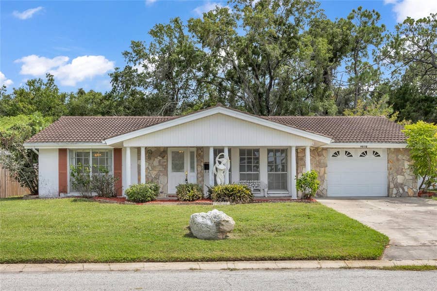Property photo for 4618 CORNER COURT, New Port Richey, FL