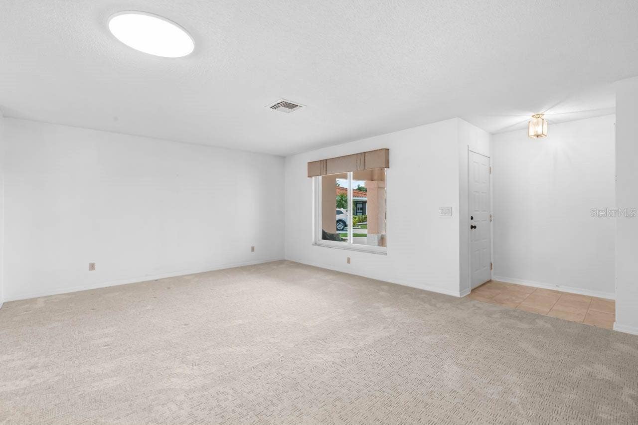 1001 ARDMORE WAY, Sun City Center, FL 33573