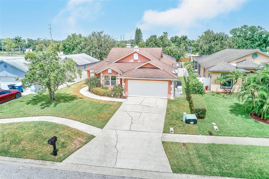 Property photo for 3106 FEATHERWOOD COURT, Clearwater, FL