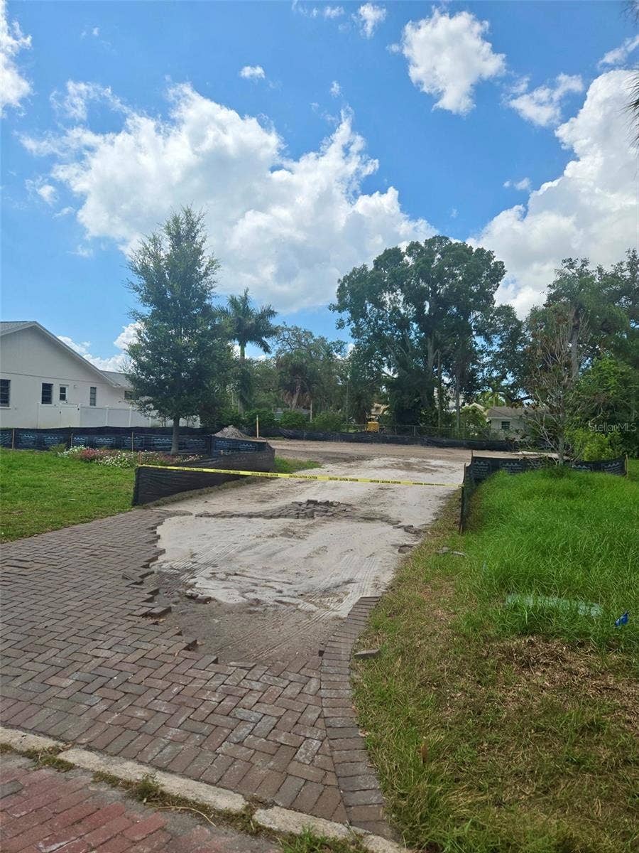319 RAFAEL BOULEVARD NE, St Petersburg, FL 33704 319 RAFAEL BOULEVARD NE, St Petersburg, FL 33704