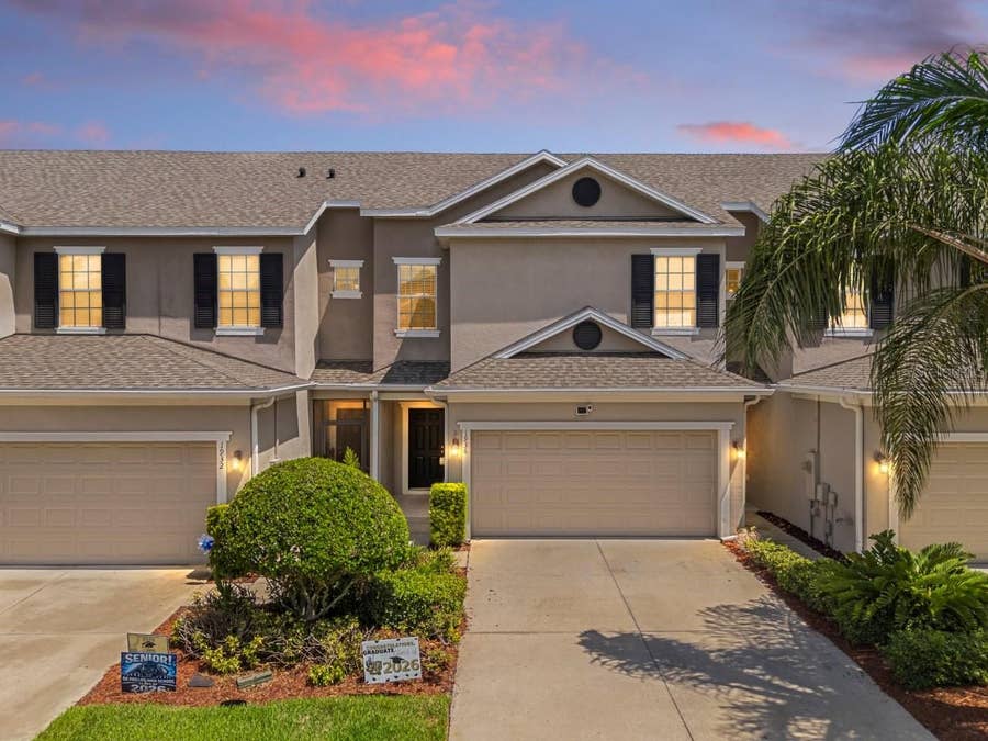 Property photo for 1936 COMPASS FLOWER WAY, Ocoee, FL