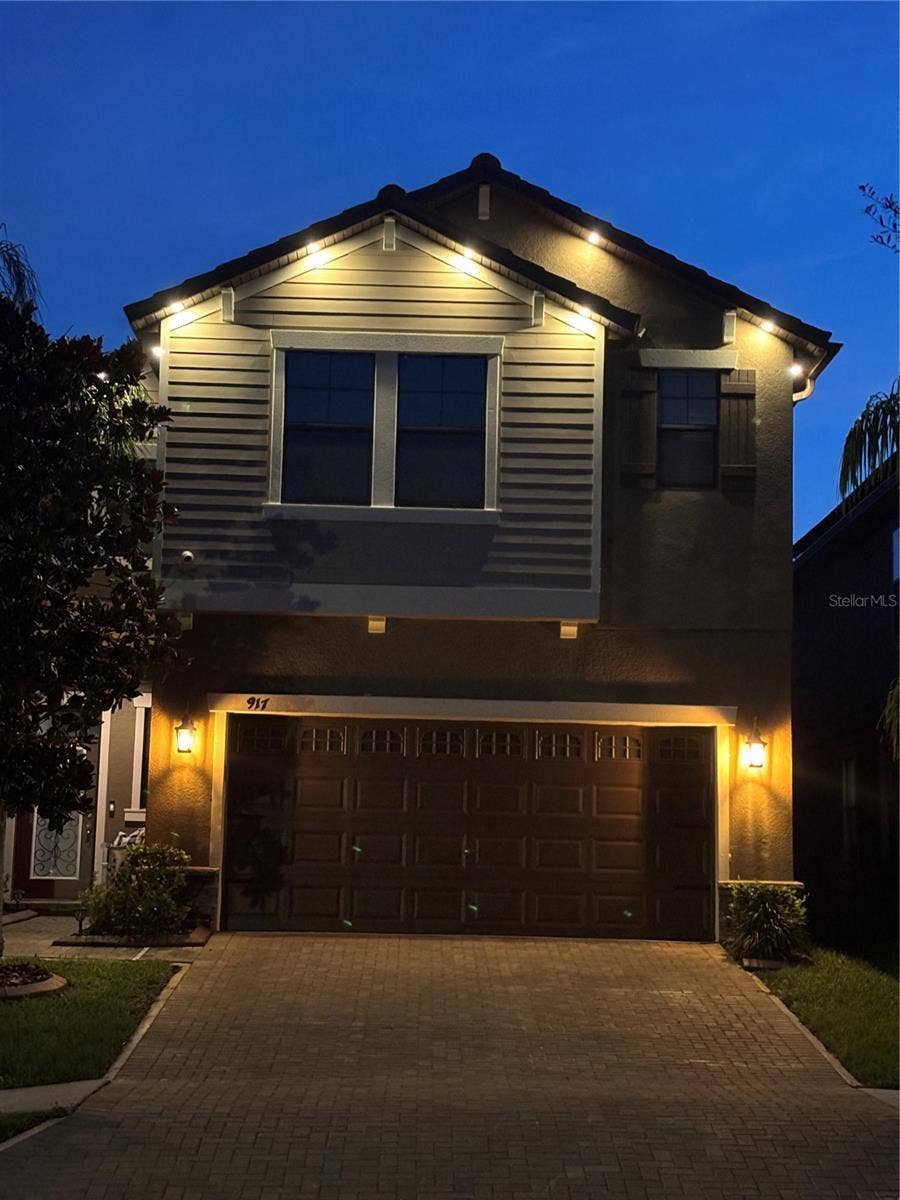 917 TERRA VISTA STREET, Brandon, FL 33511 Front view at night